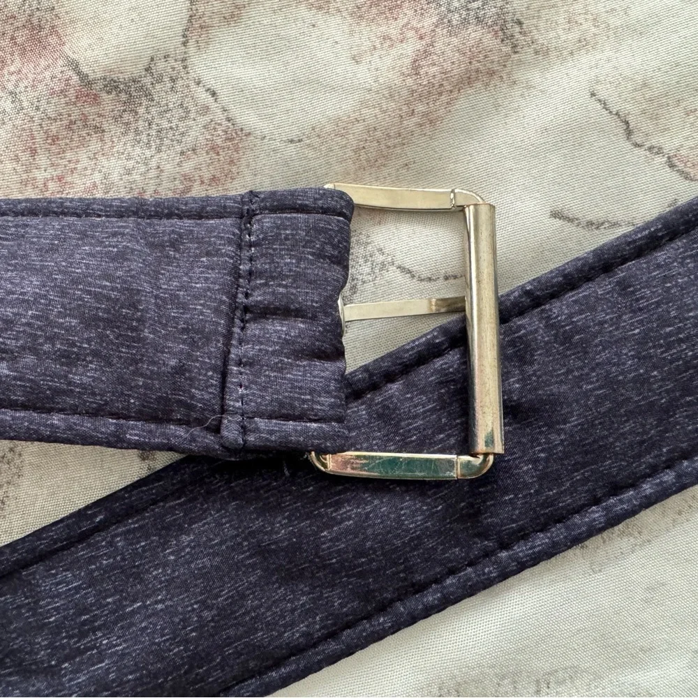 Michael Kors navy blue fabric canvas belt with silver buckle, size 64” preppy